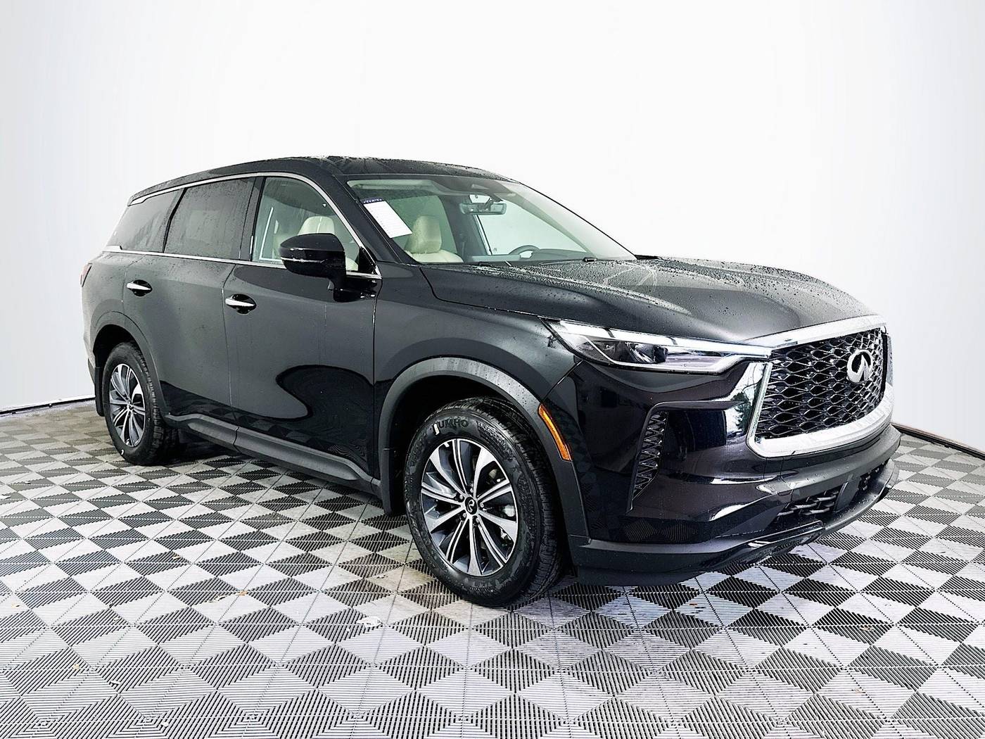 2025 INFINITI QX60 PURE — SUV — 9,938 mi — Palmetto Bay, FL