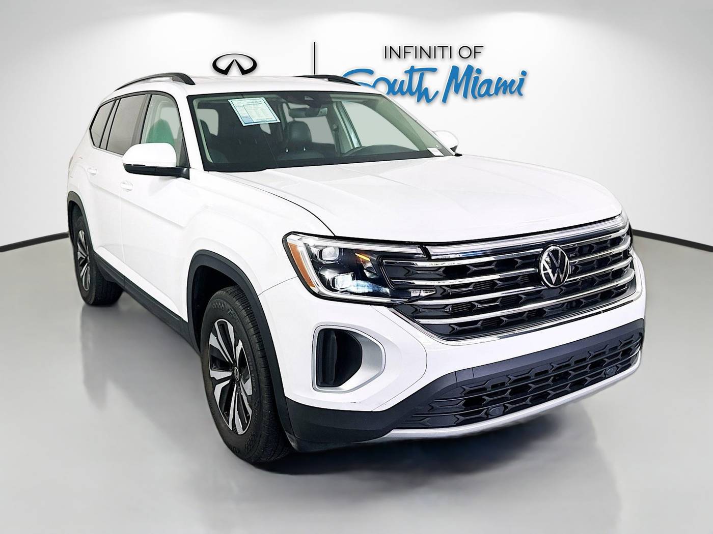 2024 Volkswagen Atlas SE — SUV — 11,612 mi — Palmetto Bay, FL