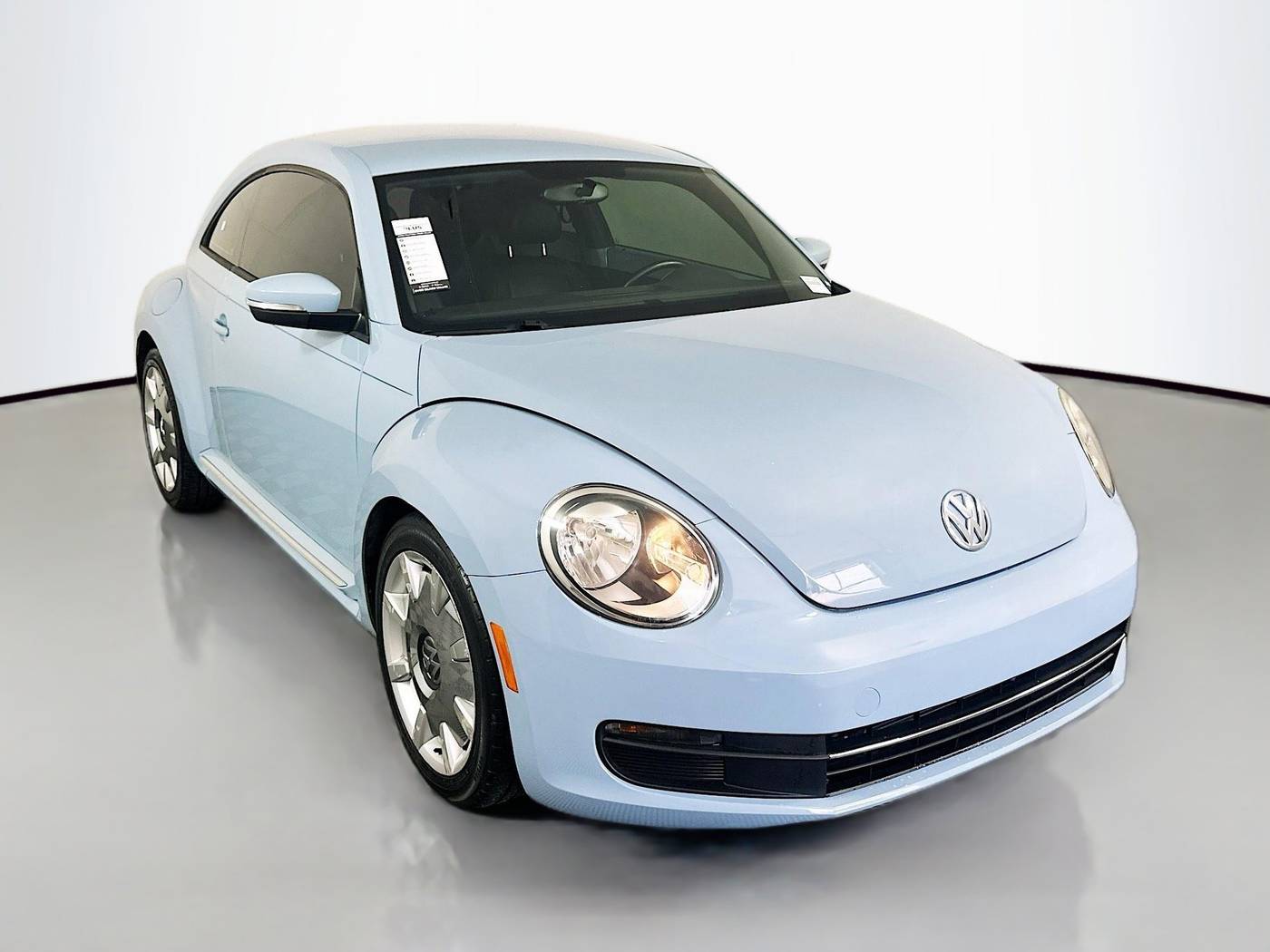 2012 Volkswagen Beetle 2.5 — Hatchback — 65,496 mi — Palmetto Bay, FL