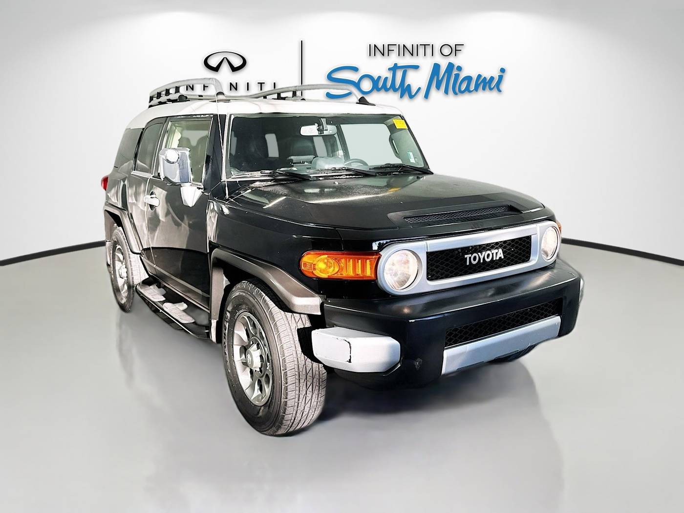 2013 Toyota FJ Cruiser Base — SUV — 75,205 mi — Palmetto Bay, FL