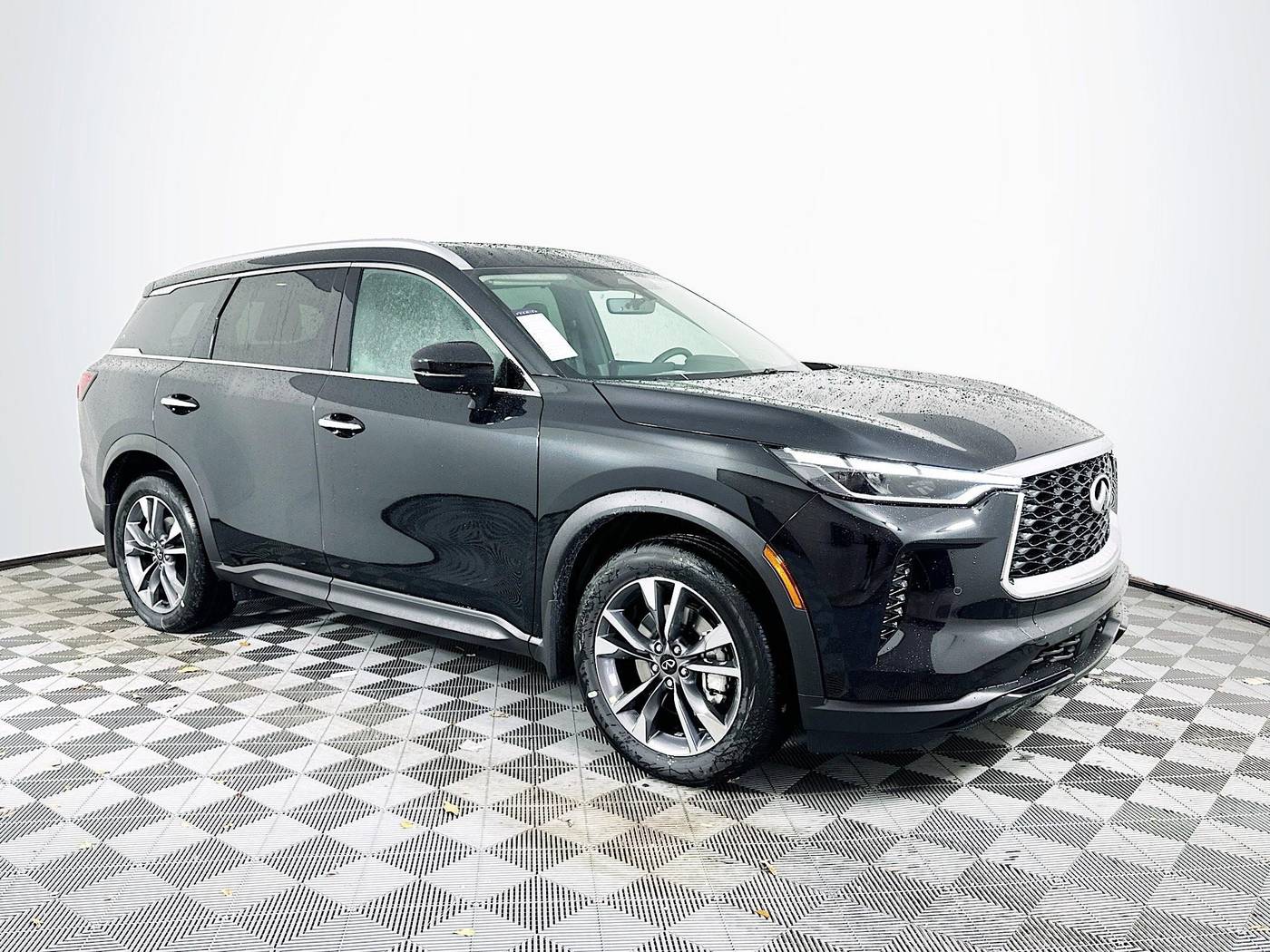 2025 INFINITI QX60 LUXE — SUV — 7,884 mi — Palmetto Bay, FL