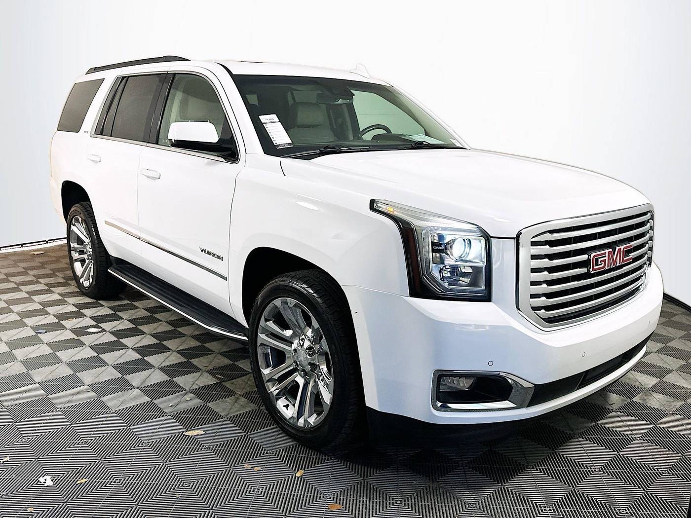 2019 GMC Yukon SLT — SUV — 39,176 mi — Palmetto Bay, FL
