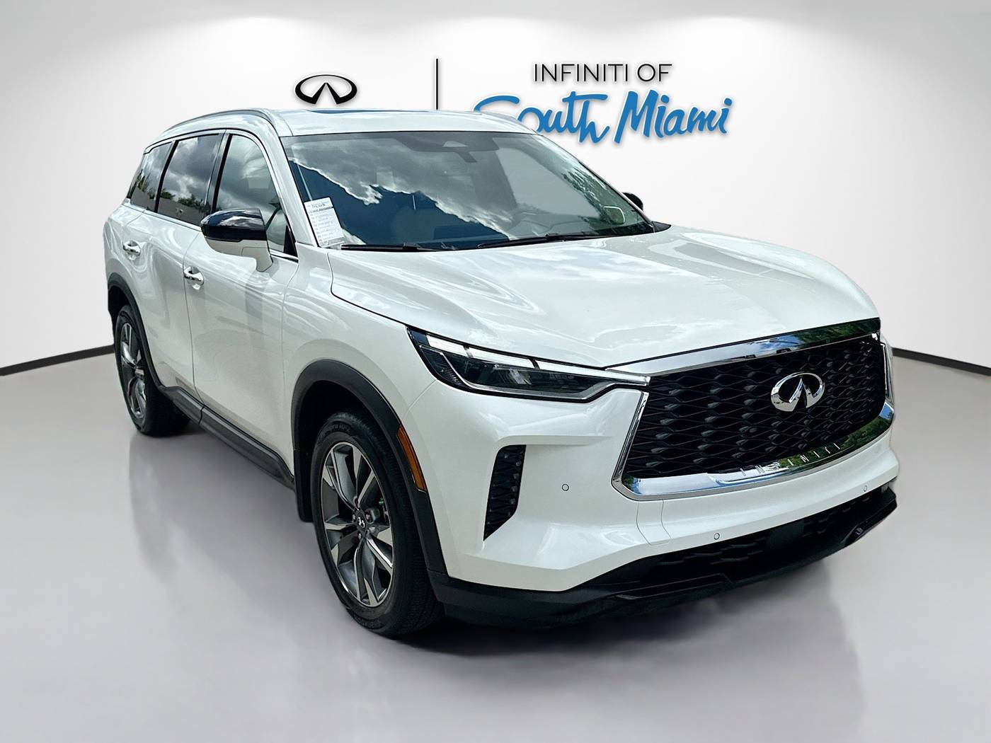 2025 INFINITI QX60 LUXE — SUV — 7,625 mi — Palmetto Bay, FL