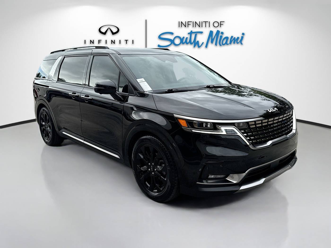 2024 Kia Carnival SX Prestige — Minivan — 32,700 mi — Palmetto Bay, FL