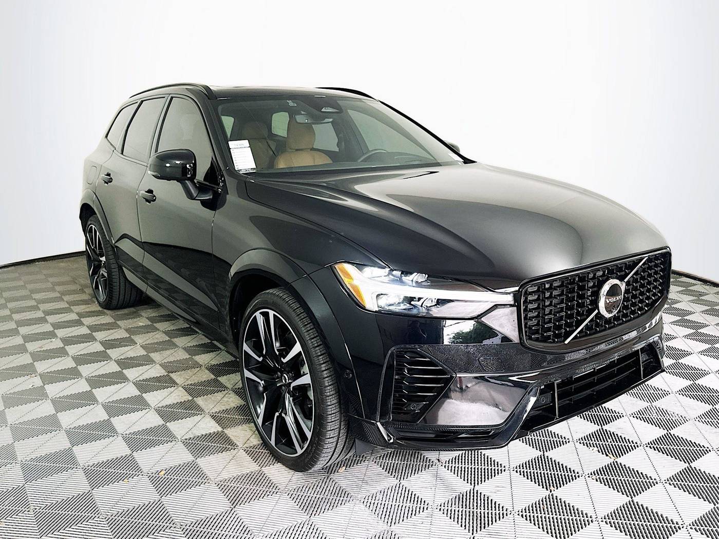 2024 Volvo XC60 Recharge Ultimate — SUV — 12,261 mi — Palmetto Bay, FL