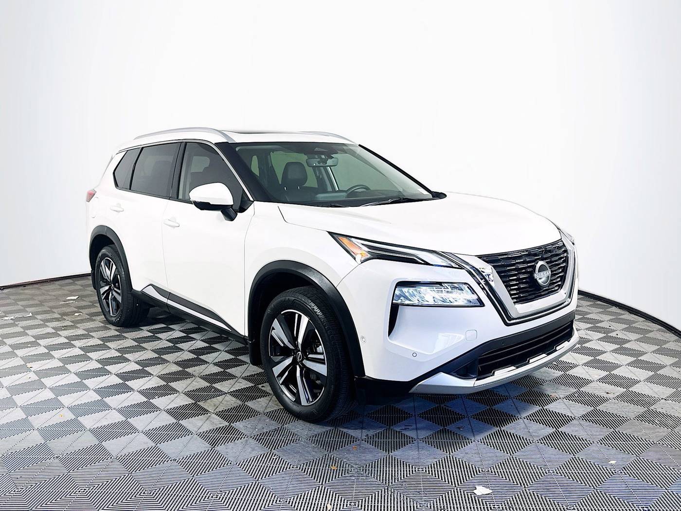 2023 Nissan Rogue Platinum — SUV — 20,148 mi — Palmetto Bay, FL