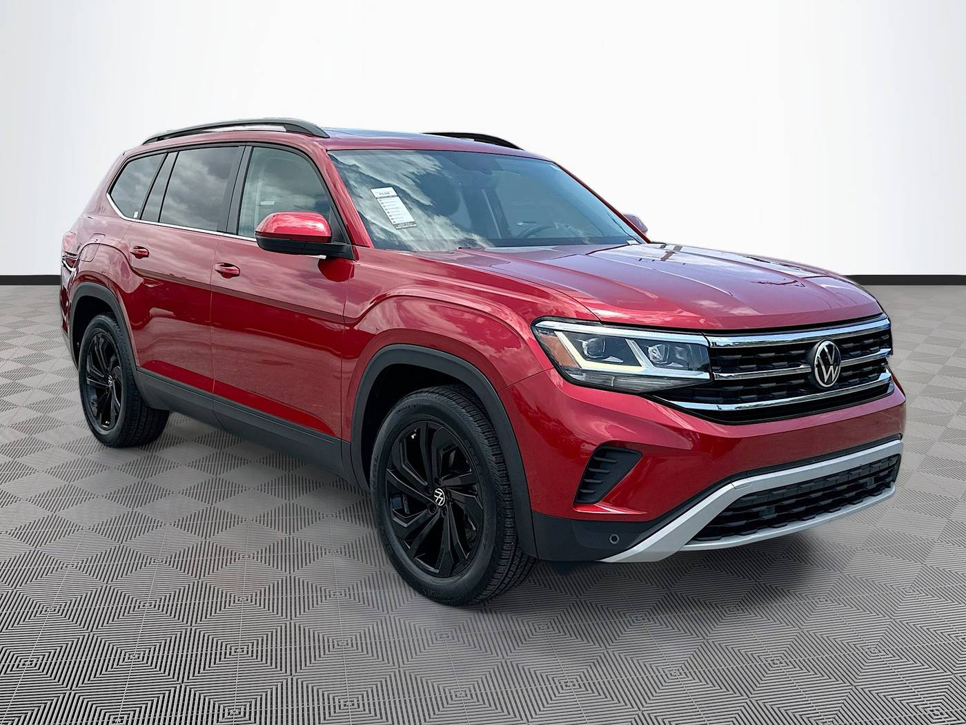 2022 Volkswagen Atlas SE with Technology — SUV — 53,630 mi — Pompano Beach, FL