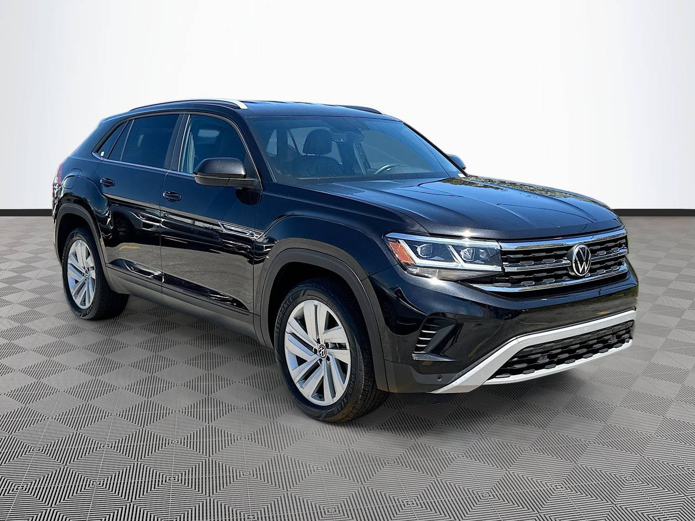2021 Volkswagen Atlas Cross Sport SE with Technology — SUV — 59,065 mi — Pompano Beach, FL