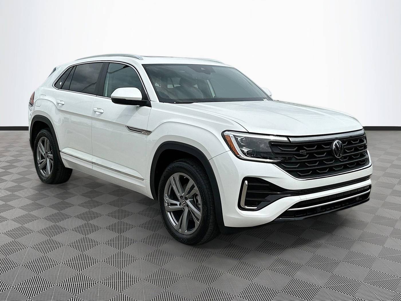 2024 Volkswagen Atlas Cross Sport SEL R-Line — SUV — 432 mi — Pompano Beach, FL