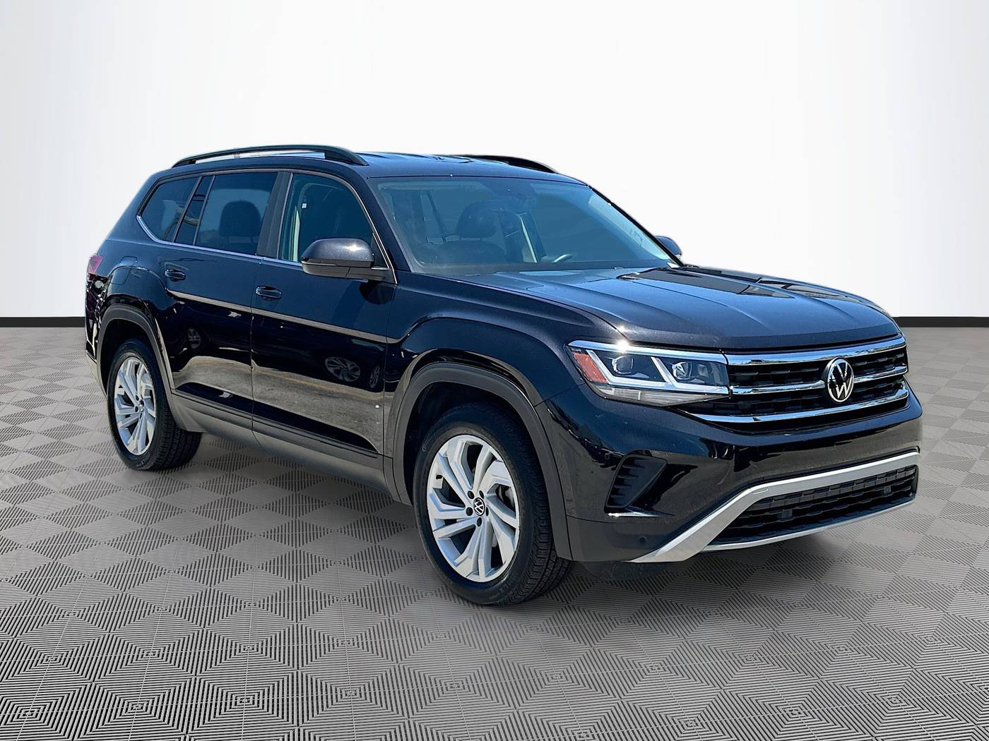 2021 Volkswagen Atlas SE with Technology — SUV — 43,737 mi — Pompano Beach, FL