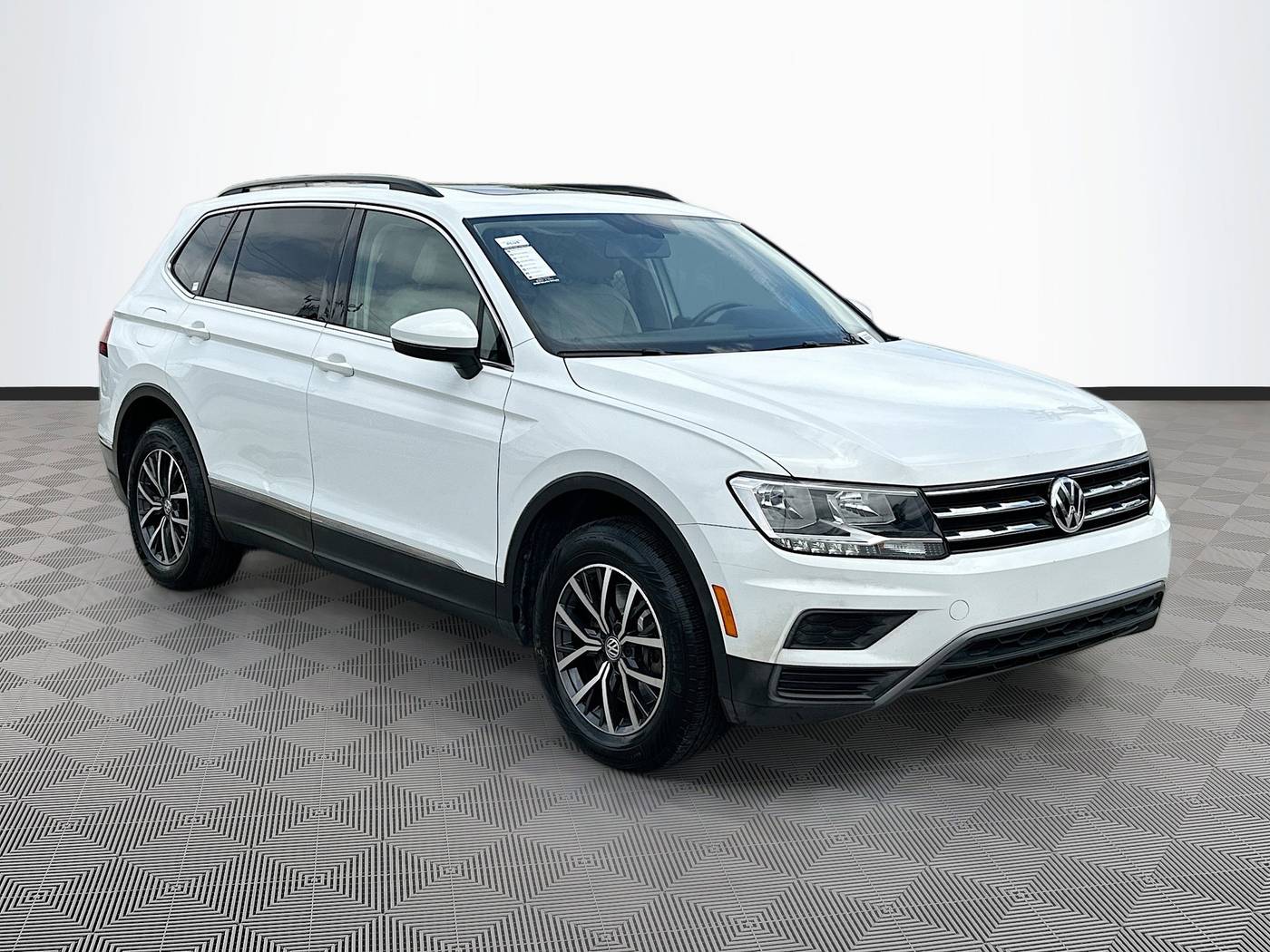 2020 Volkswagen Tiguan SE — SUV — 74,802 mi — Pompano Beach, FL