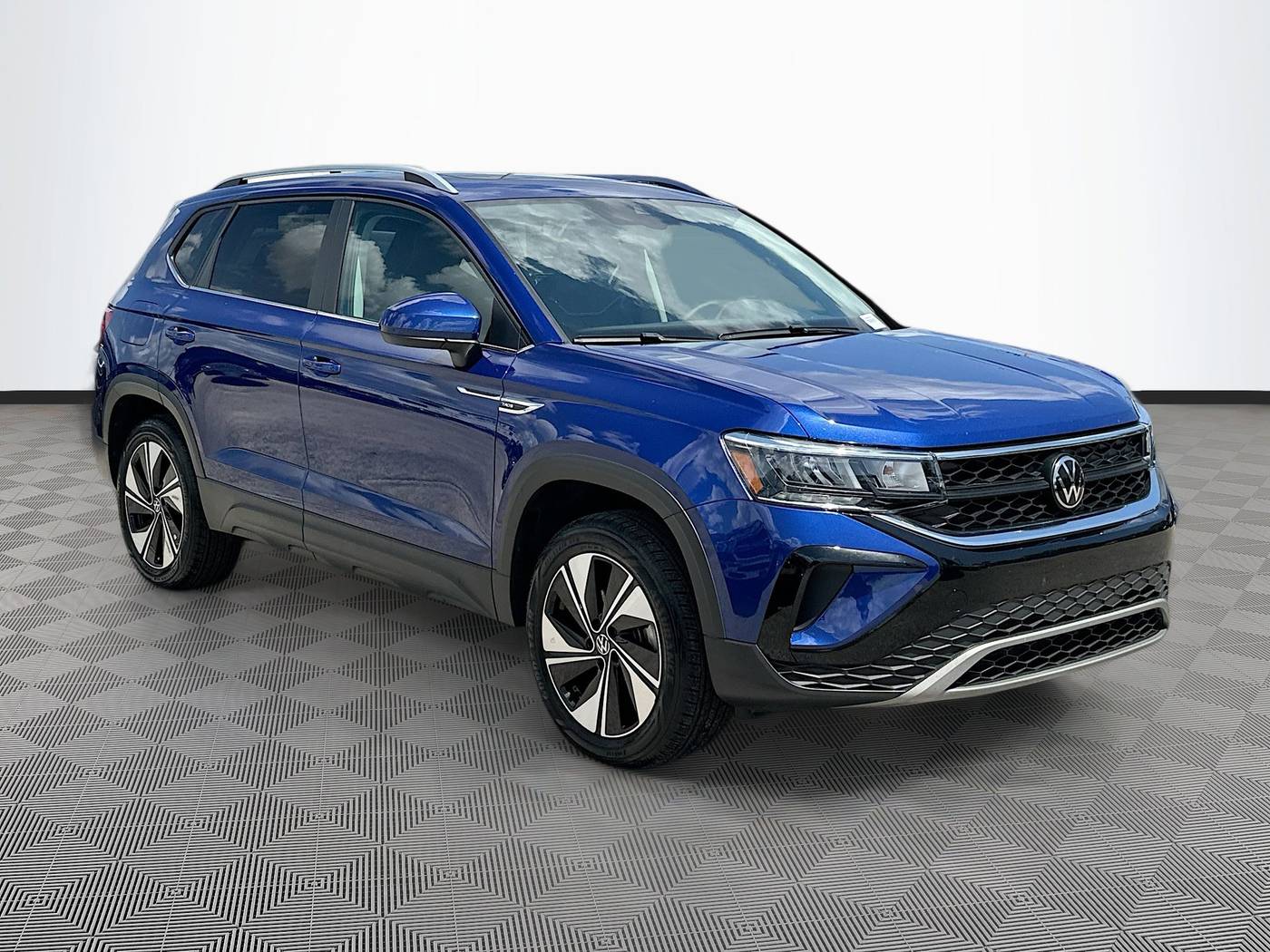 2024 Volkswagen Taos SE — SUV — 8,987 mi — Pompano Beach, FL