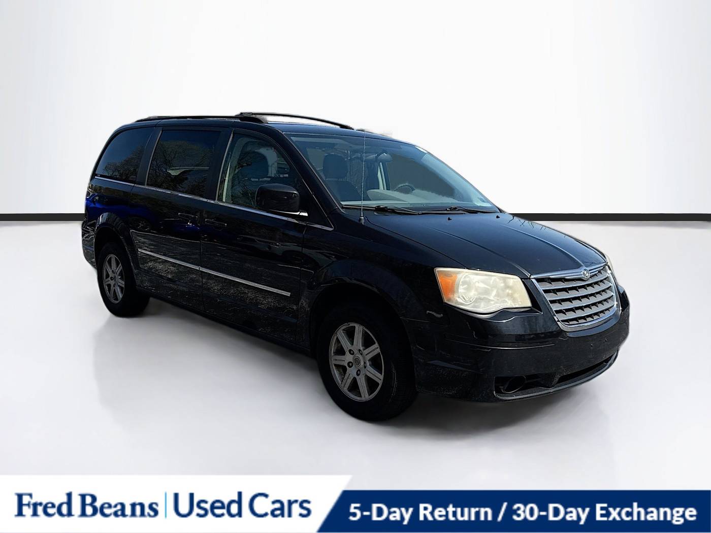 2010 Chrysler Town & Country Touring — Minivan — 135,664 mi — Jenkintown, PA