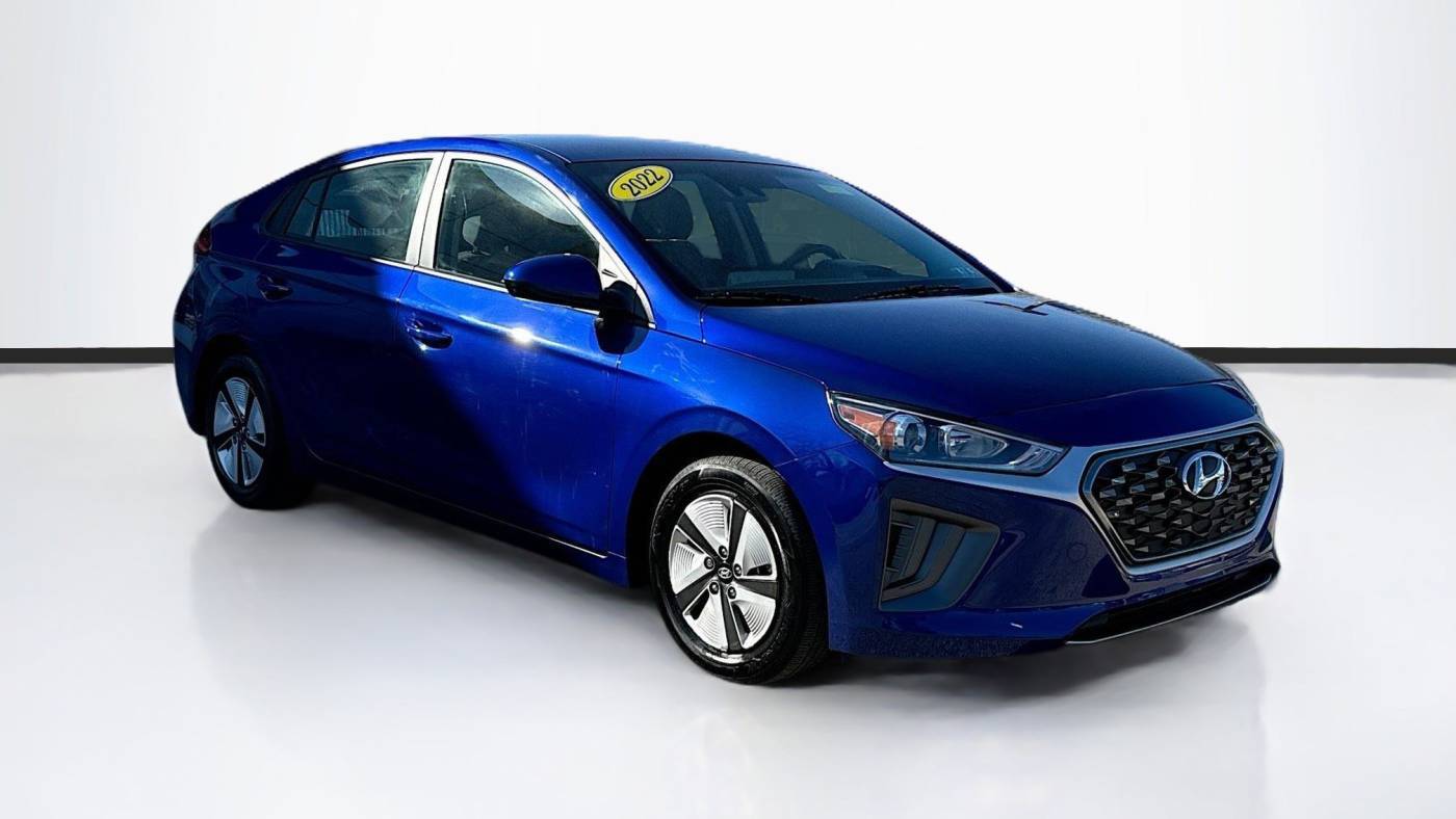 2022 Hyundai Ioniq Hybrid Blue — Hatchback — 10,046 mi — Willow Grove, PA