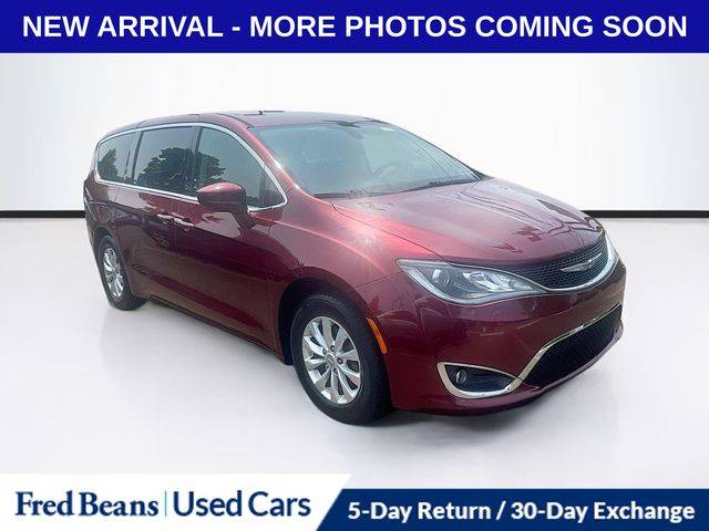 2018 Chrysler Pacifica Touring Plus — Minivan — 50,340 mi — Willow Grove, PA