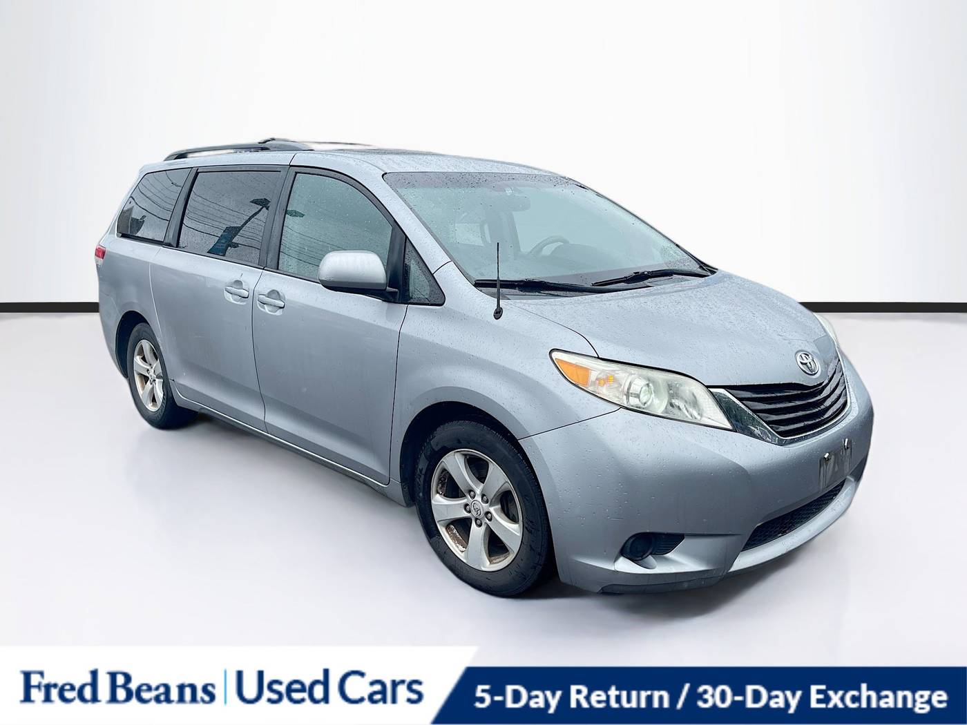 2011 Toyota Sienna Base — Minivan — 159,839 mi — Willow Grove, PA