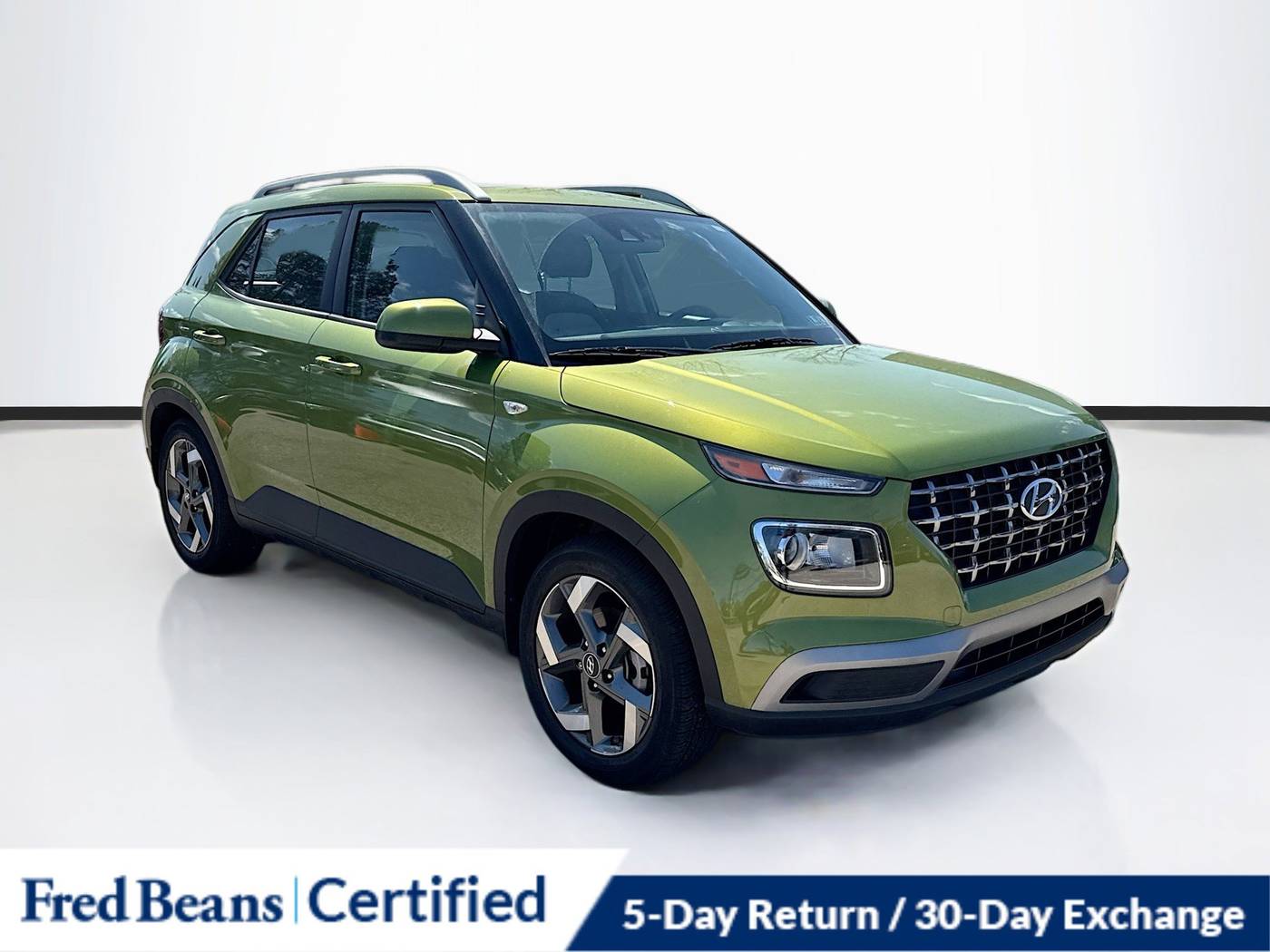 2022 Hyundai Venue SEL — SUV — 1,220 mi — Willow Grove, PA