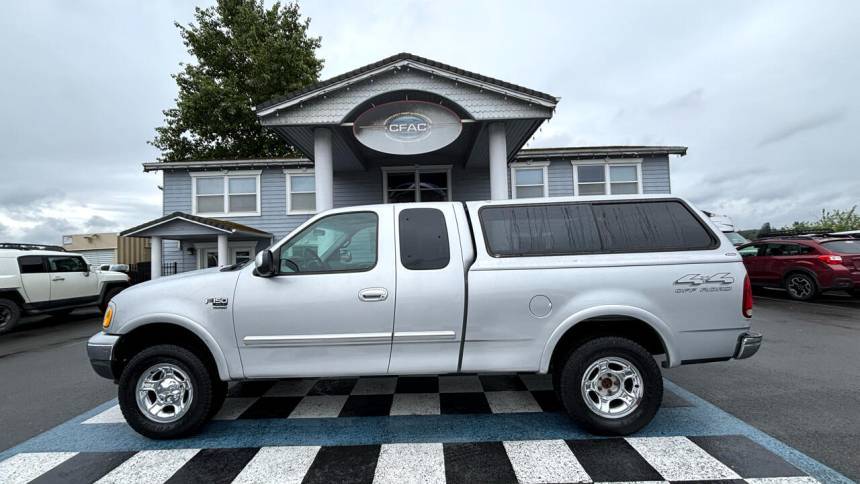 1999 Ford F-150 XLT