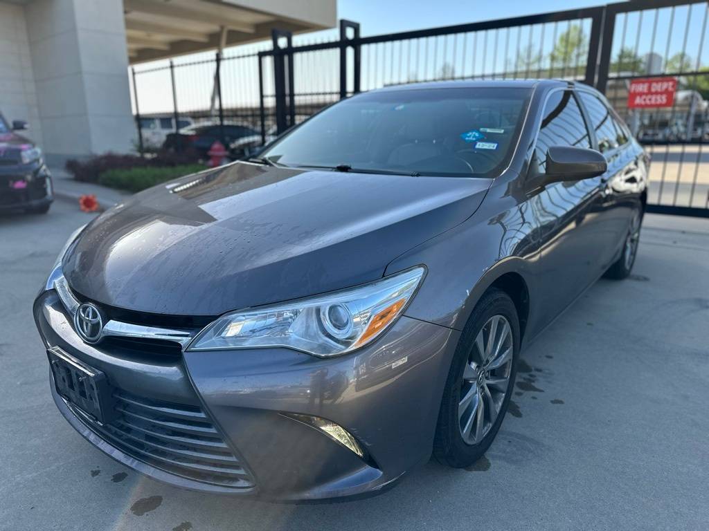 2015 Toyota Camry XLE — Sedan — 200,064 mi — Grapevine, TX