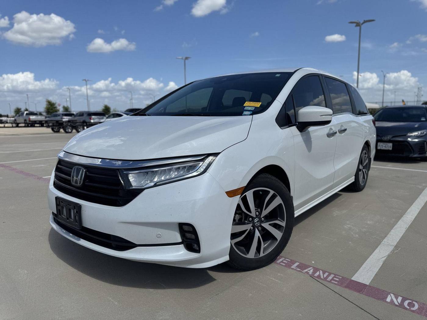 2021 Honda Odyssey Touring — Minivan — 56,000 mi — Grapevine, TX