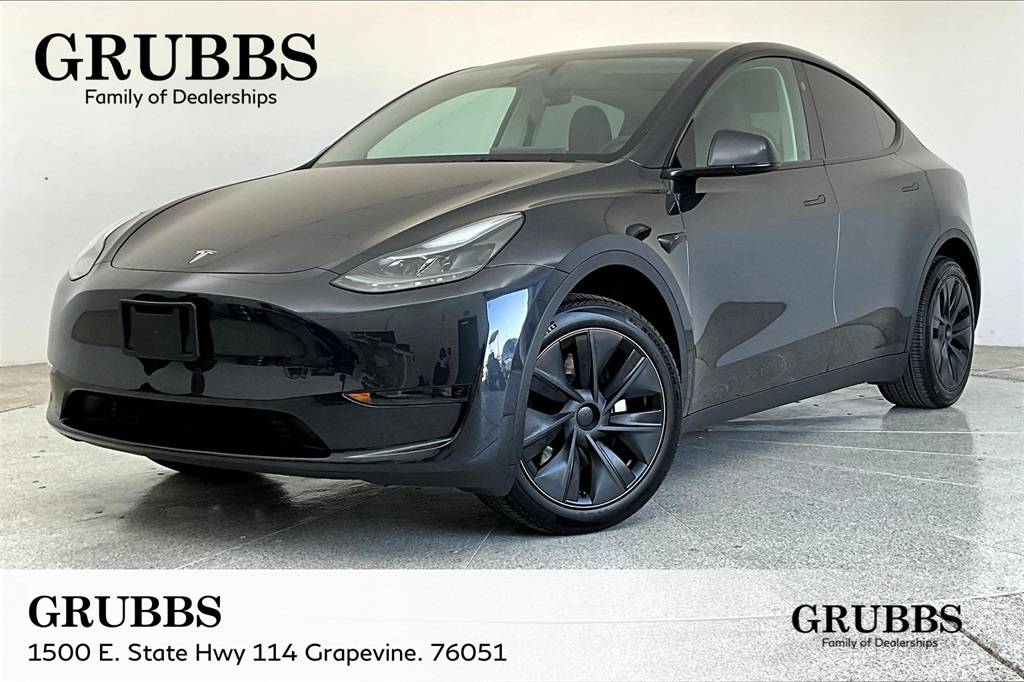 2024 Tesla Model Y Standard Range — SUV — 3,888 mi — Grapevine, TX