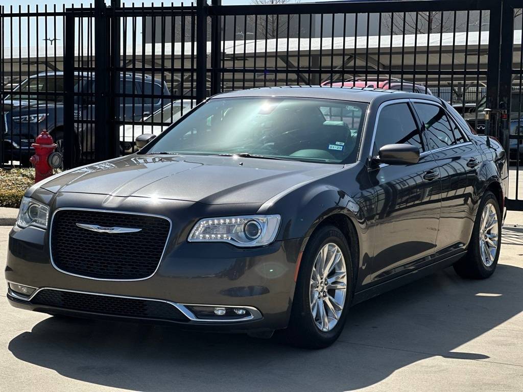 2016 Chrysler 300 Anniversary Edition — Sedan — 76,955 mi — Grapevine, TX