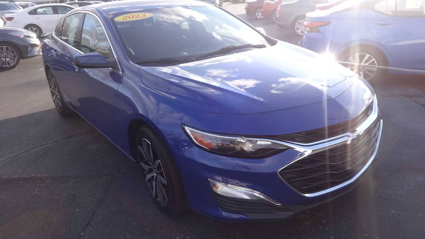 2023 Chevrolet Malibu RS — Sedan — 28,486 mi — Hamilton, OH