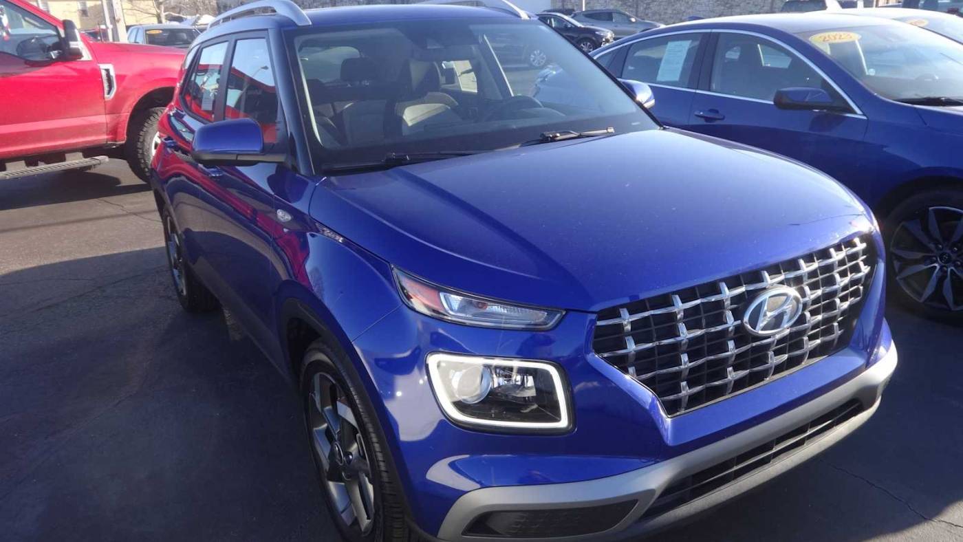 2021 Hyundai Venue SEL — SUV — 30,200 mi — Hamilton, OH