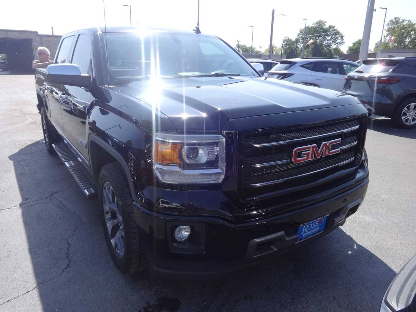 2014 GMC Sierra 1500 SLT — Pickup Truck — 129,854 mi — Hamilton, OH