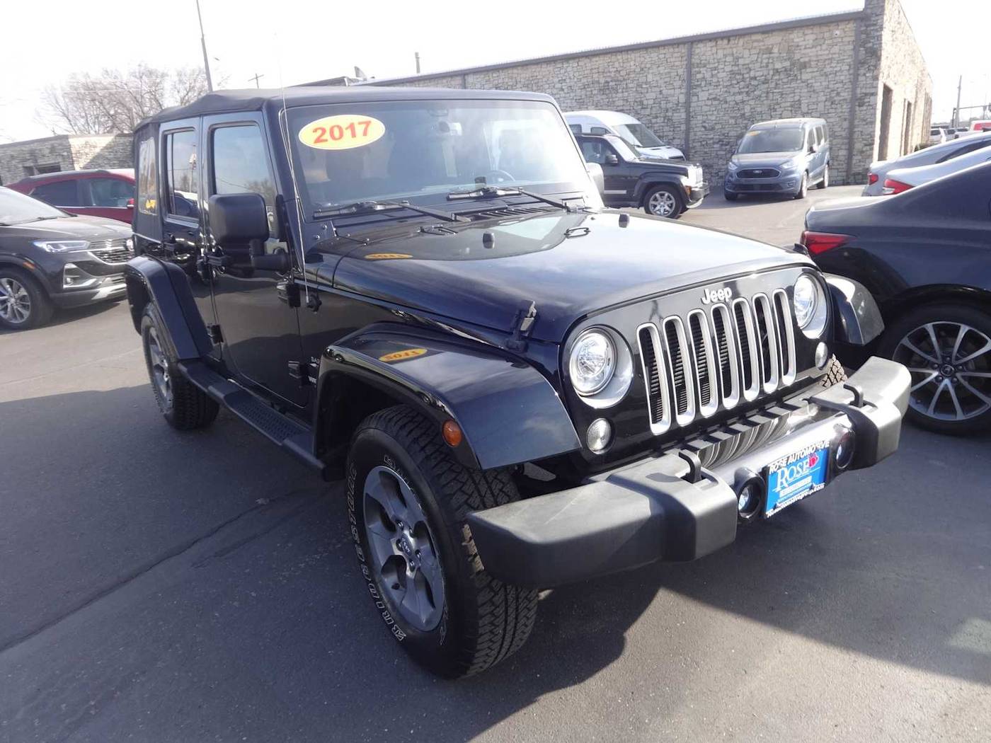 2017 Jeep Wrangler Sahara — SUV — 61,666 mi — Hamilton, OH