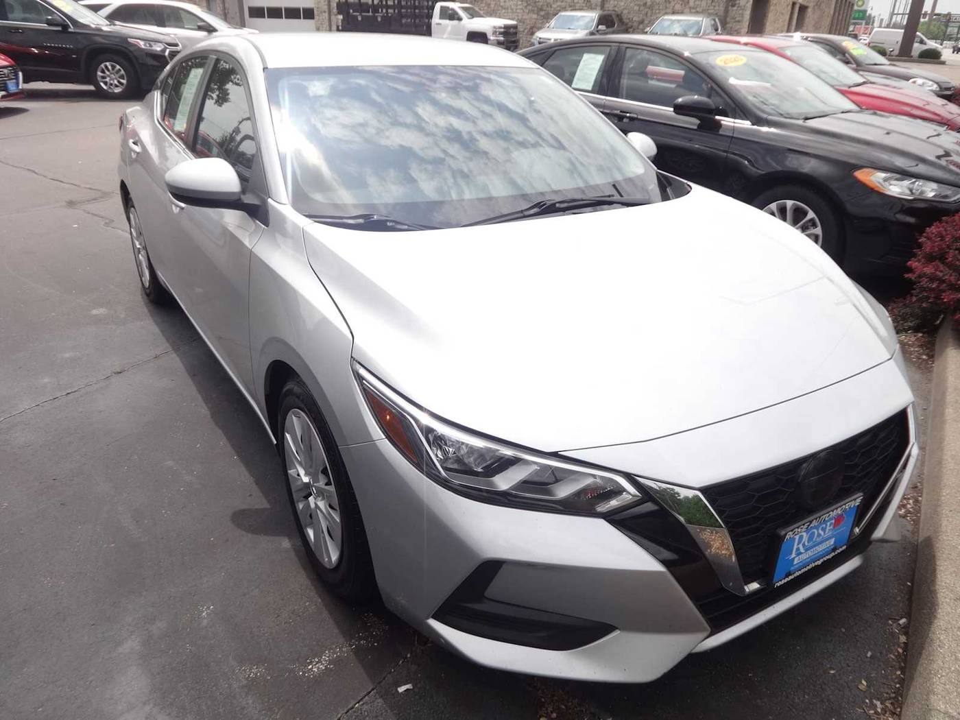 2022 Nissan Sentra S — Sedan — 94,578 mi — Hamilton, OH