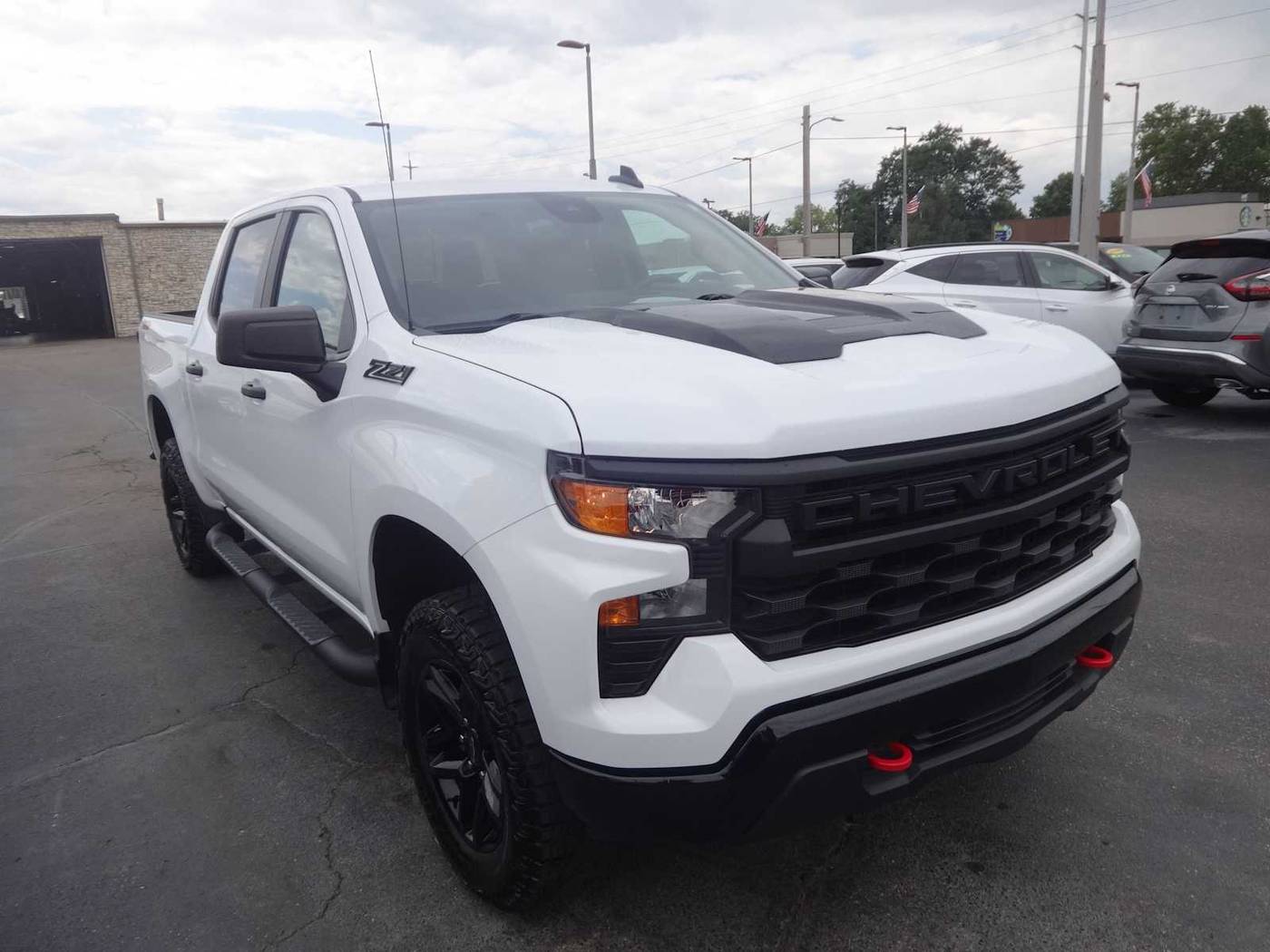 2023 Chevrolet Silverado 1500 Custom Trail Boss — Pickup Truck — 22,384 mi — Hamilton, OH