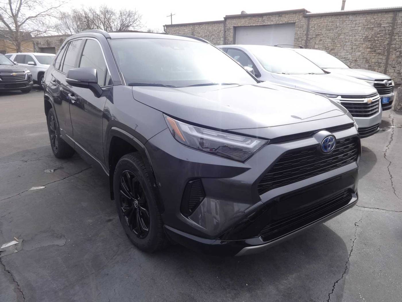 2022 Toyota RAV4 Hybrid SE — SUV — 36,896 mi — Hamilton, OH