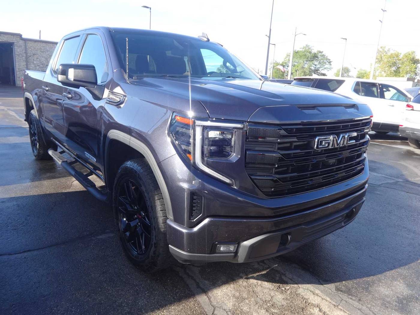 2023 GMC Sierra 1500 Elevation — Pickup Truck — 24,477 mi — Hamilton, OH