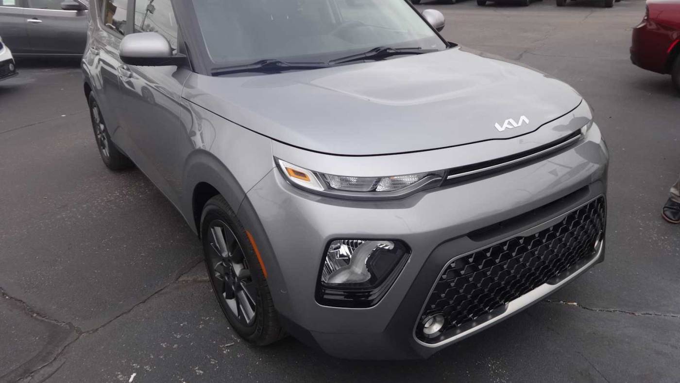 2022 Kia Soul EX — Hatchback — 19,193 mi — Hamilton, OH