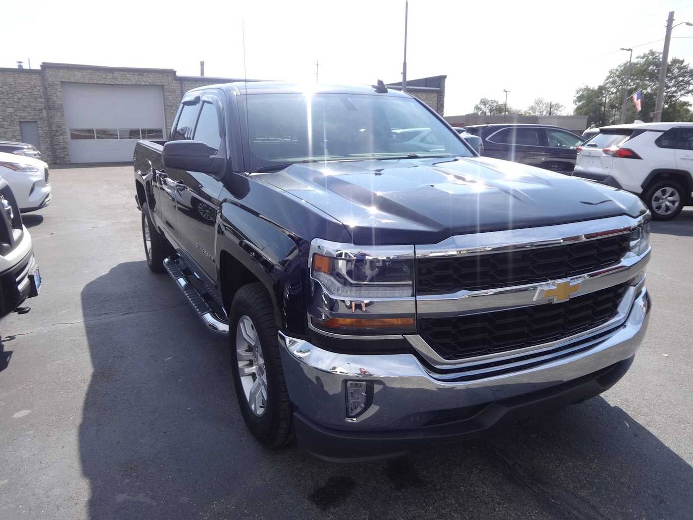 2019 Chevrolet Silverado 1500 LD LT — Pickup Truck — 58,176 mi — Hamilton, OH