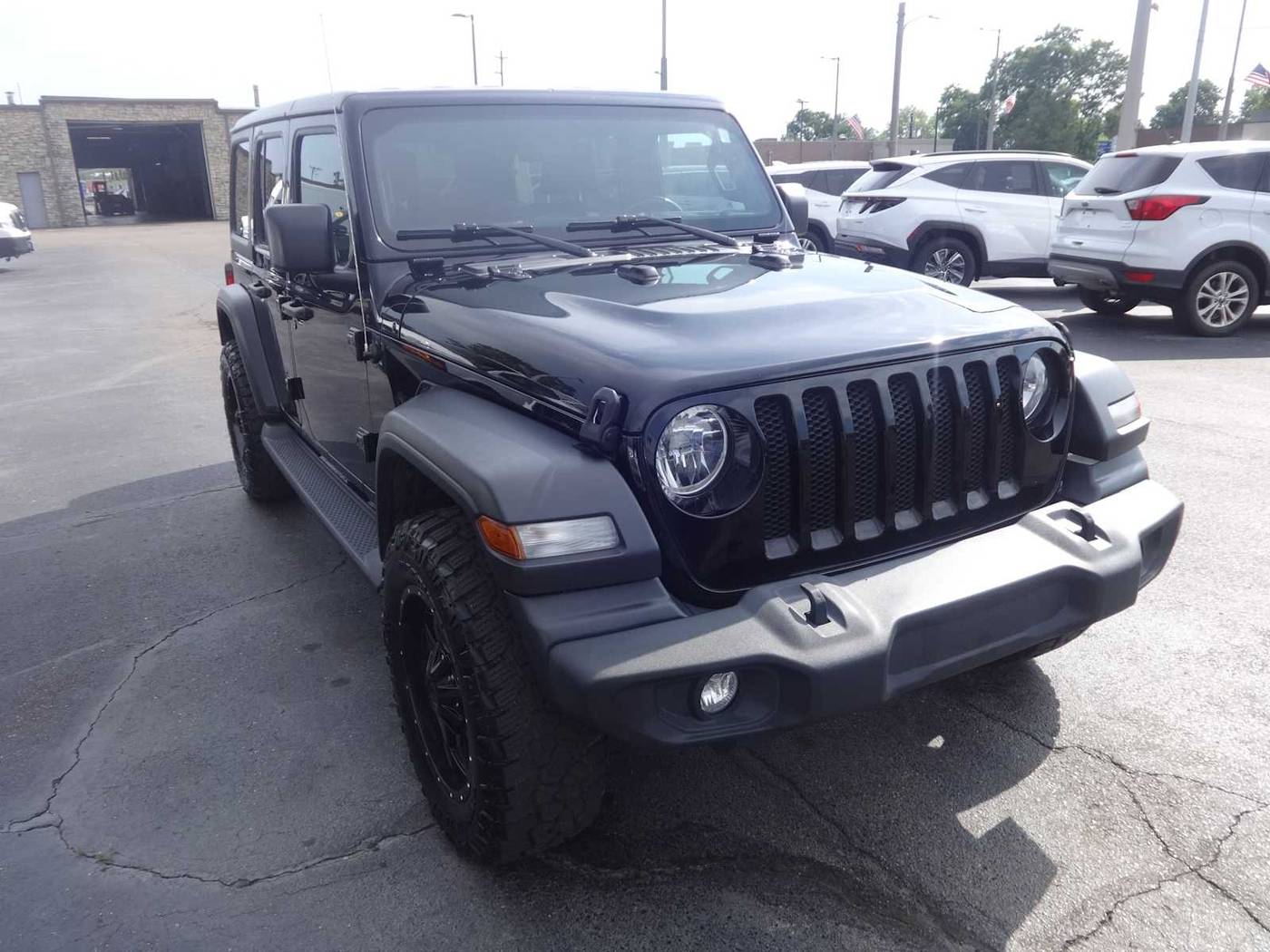 2021 Jeep Wrangler Sport S — SUV — 144,001 mi — Hamilton, OH