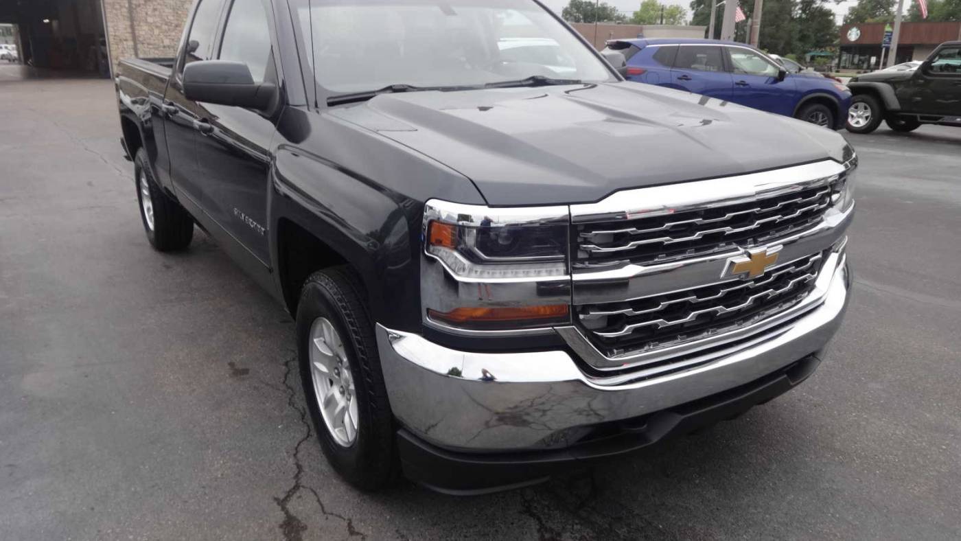 2019 Chevrolet Silverado 1500 LD LT — Pickup Truck — 116,132 mi — Hamilton, OH