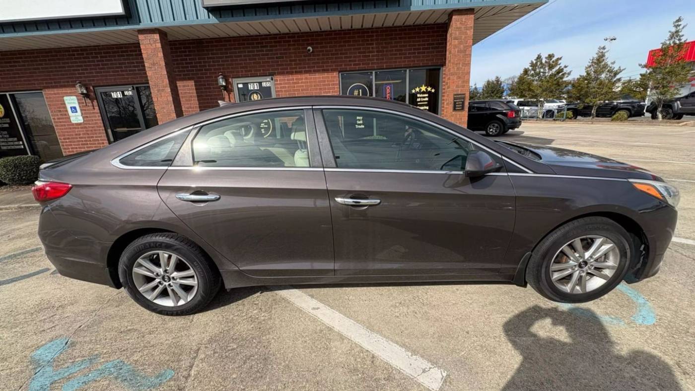 2015 Hyundai Sonata SE — Sedan — 105,182 mi — Rock Hill, SC