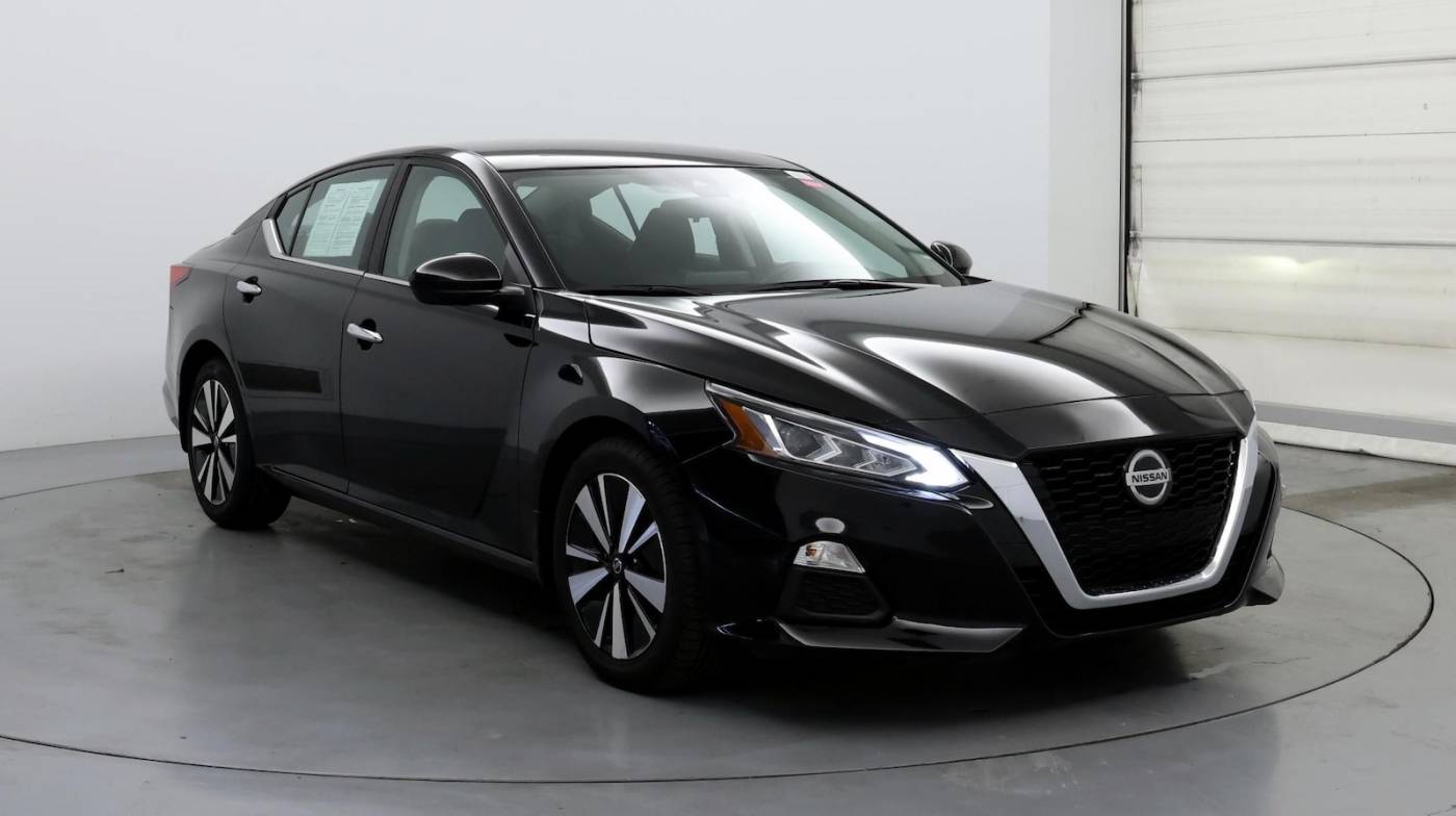 2022 Nissan Altima SV — Sedan — 45,316 mi — Saltillo, MS