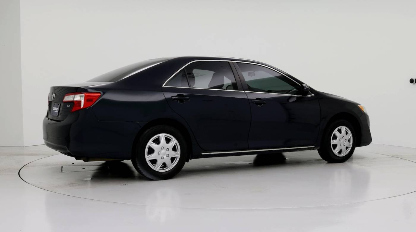 2013 Toyota Camry LE — Sedan — 93,717 mi — Saltillo, MS