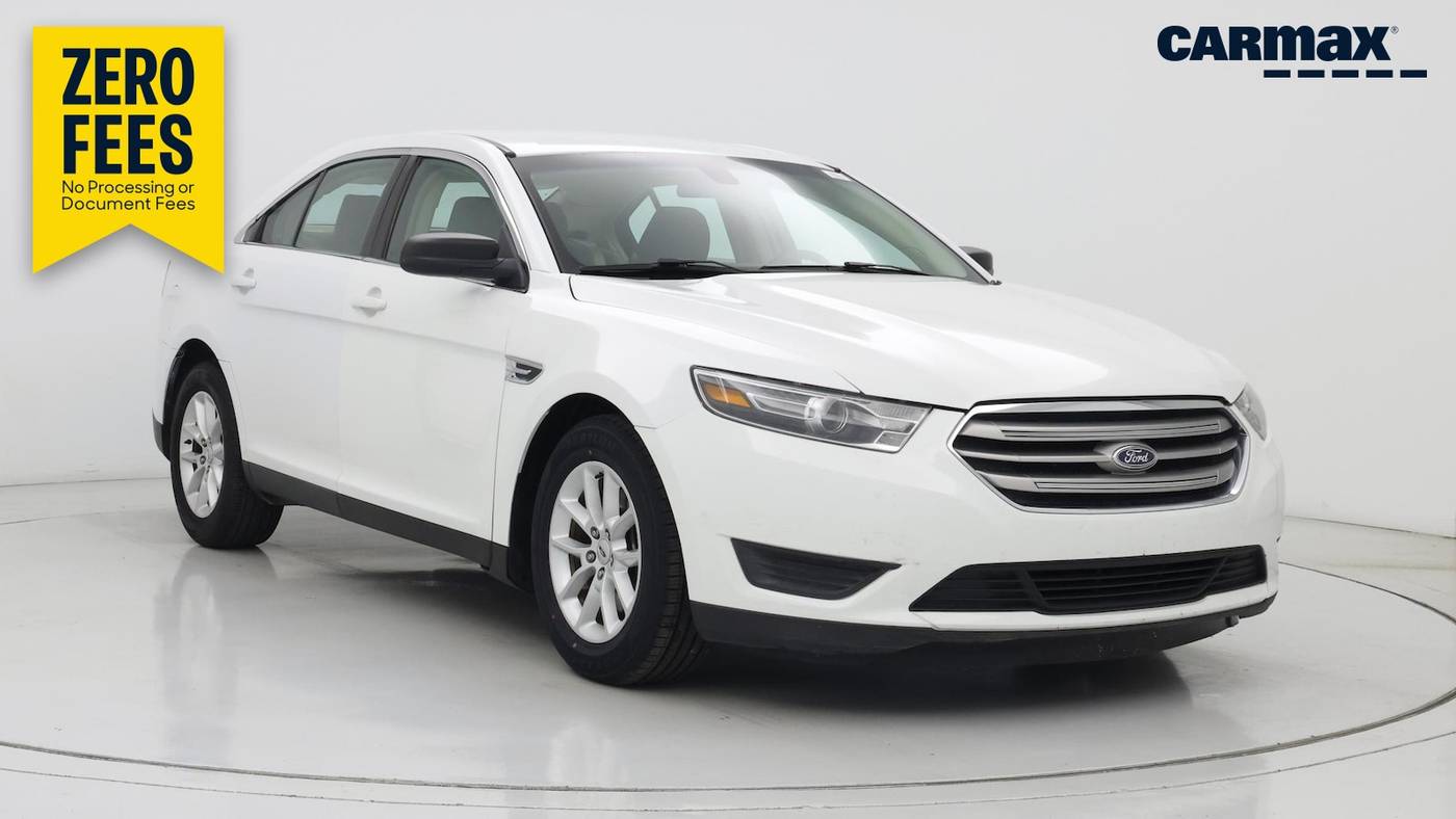2015 Ford Taurus SE