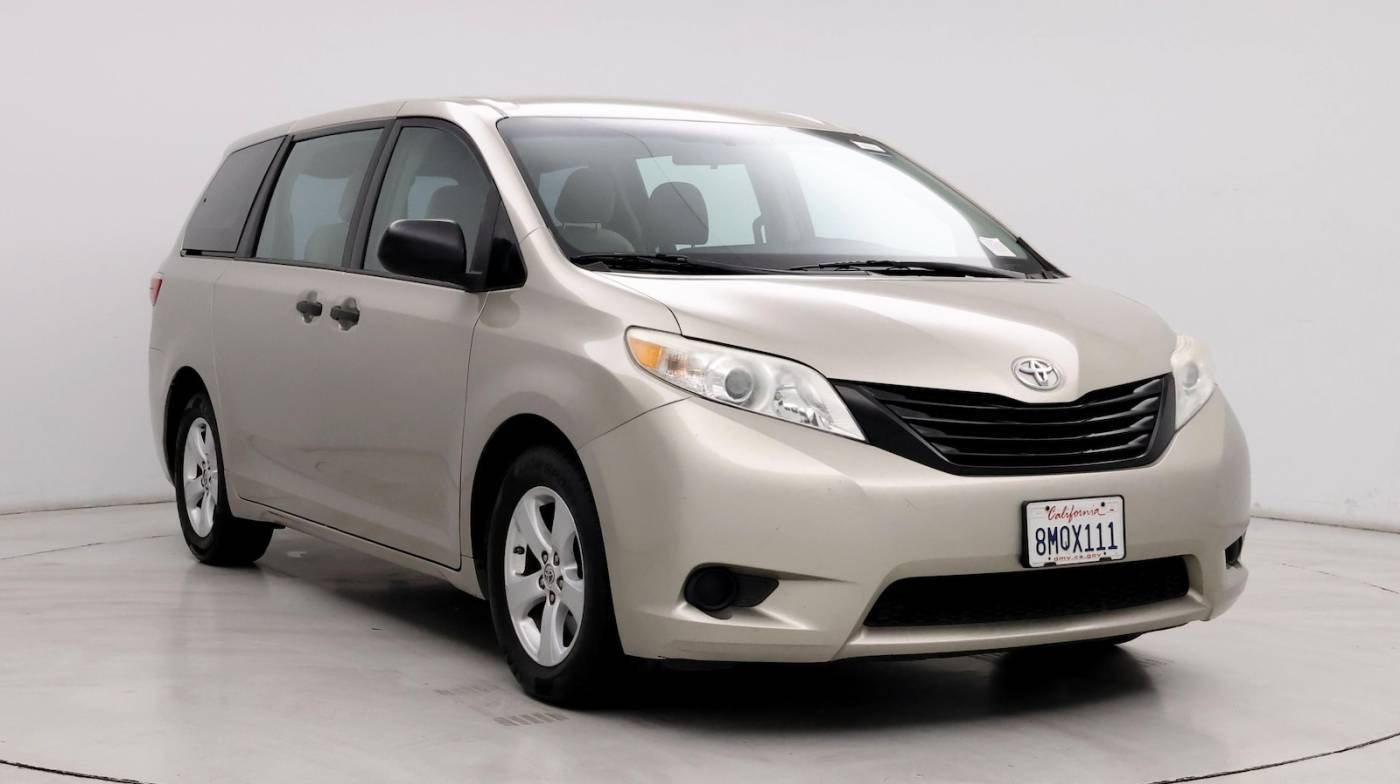 2017 Toyota Sienna L — Minivan — 109,691 mi — Reno, NV