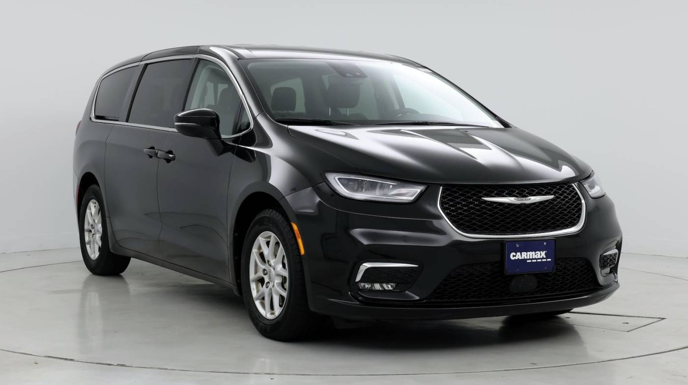 2023 Chrysler Pacifica Touring L — Minivan — 53,439 mi — Reno, NV