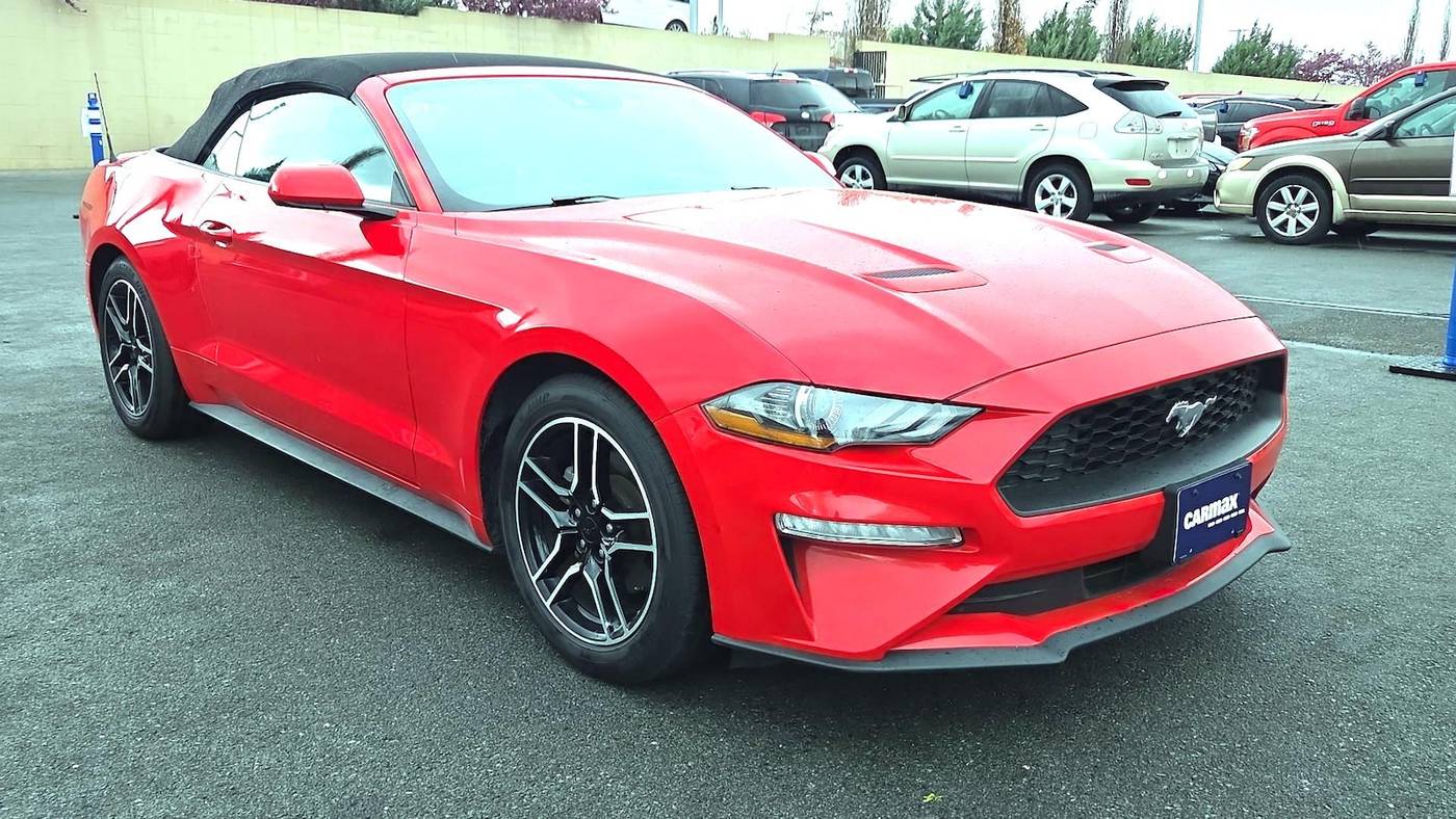 2023 Ford Mustang EcoBoost Premium