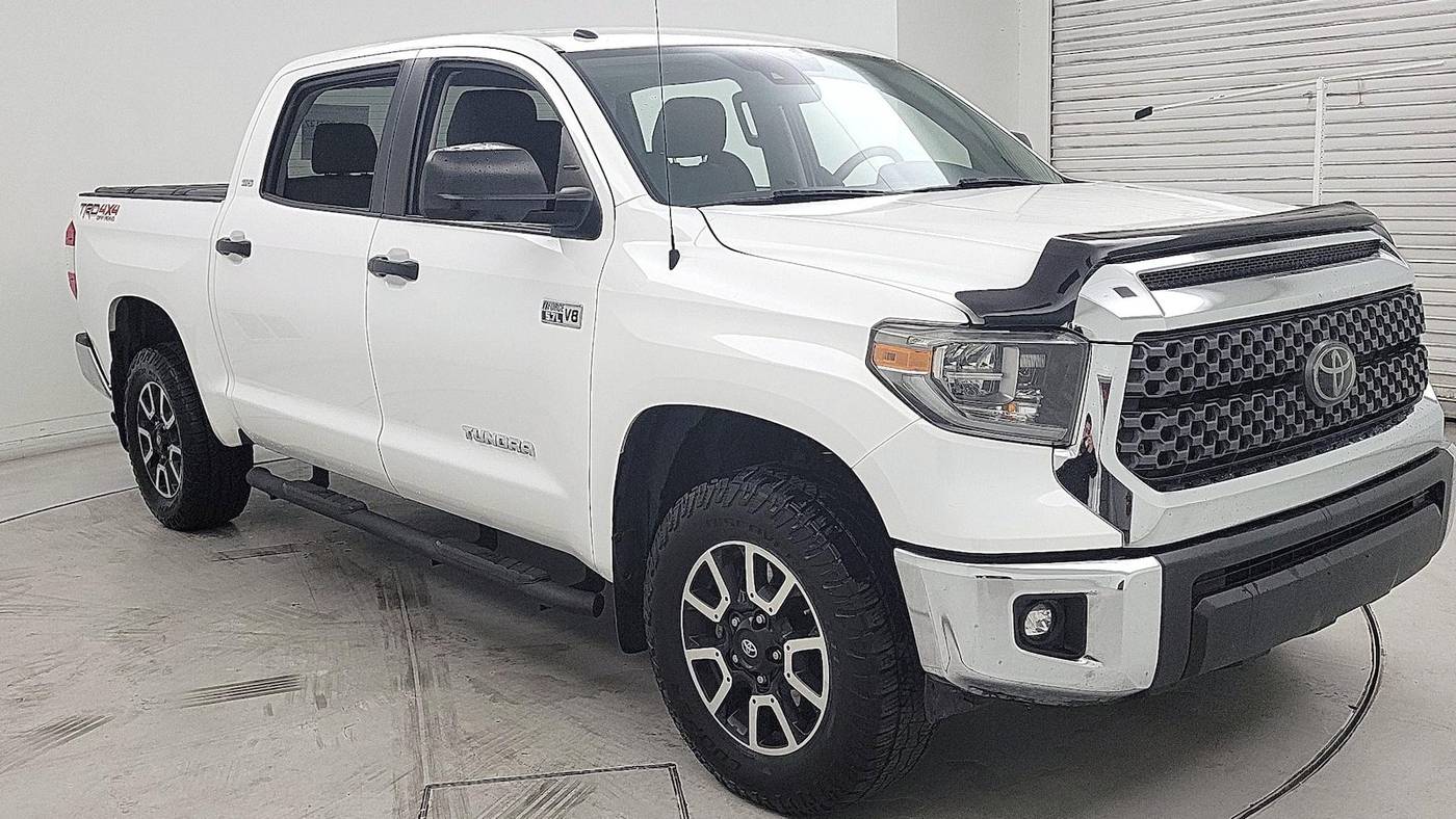 2018 Toyota Tundra SR5