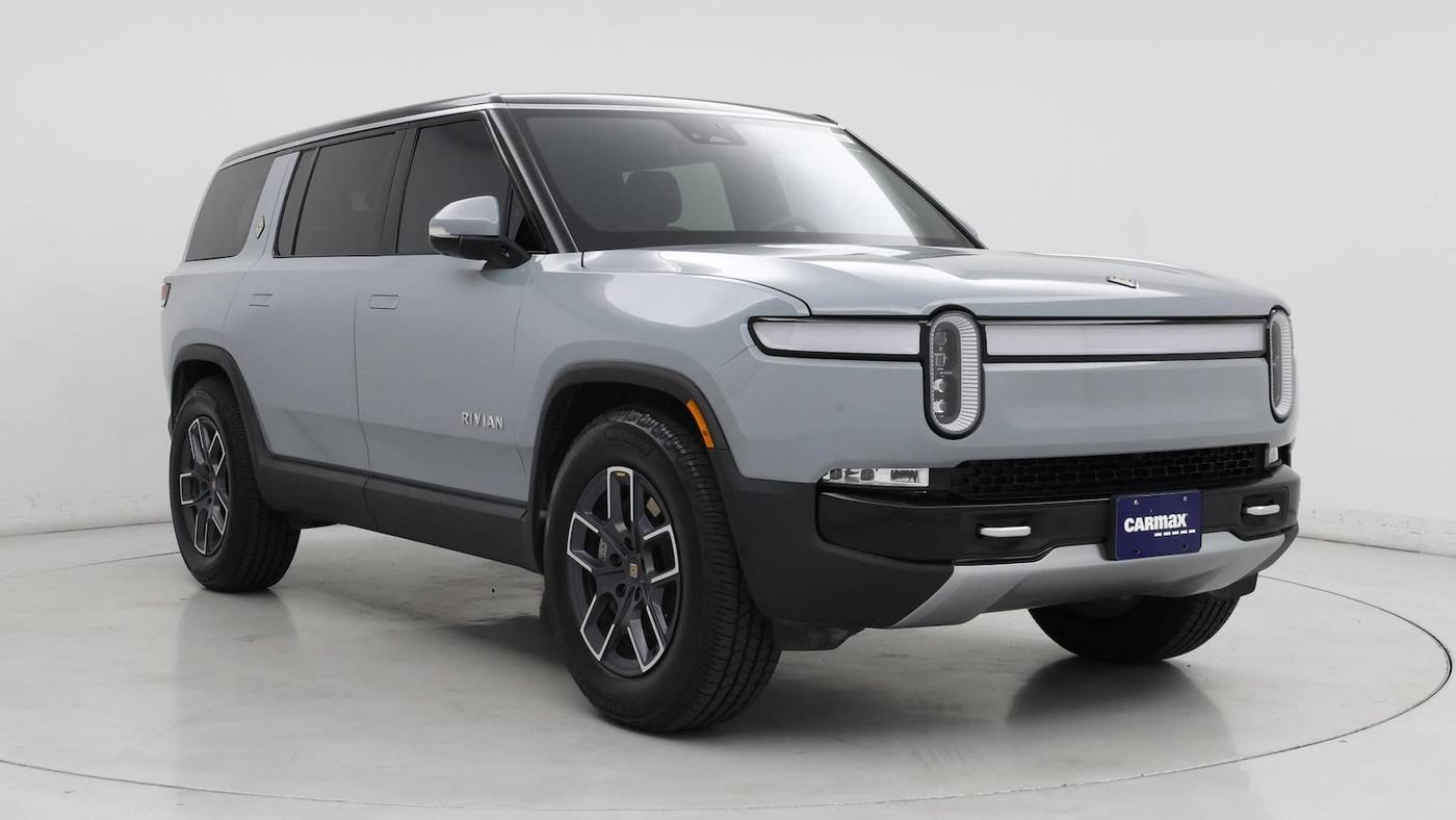 2023 Rivian R1S