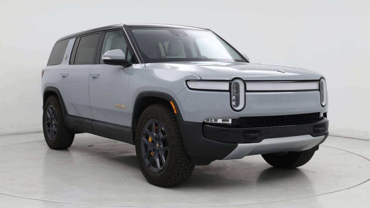 2023 Rivian R1S