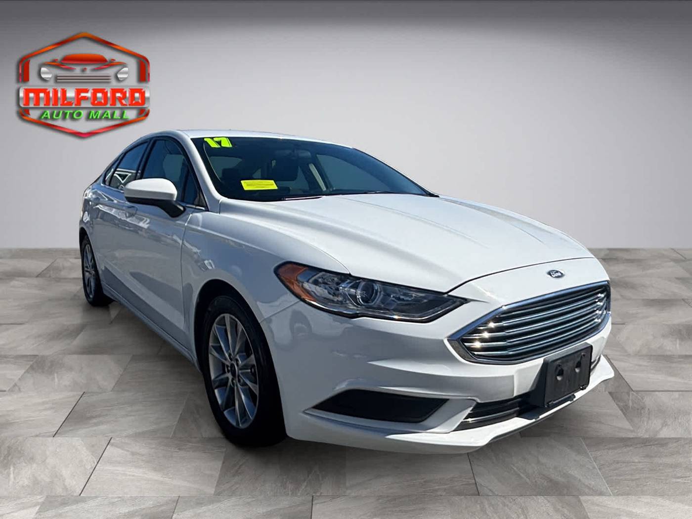 2017 Ford Fusion SE — Sedan — 129,959 mi — Milford, MA
