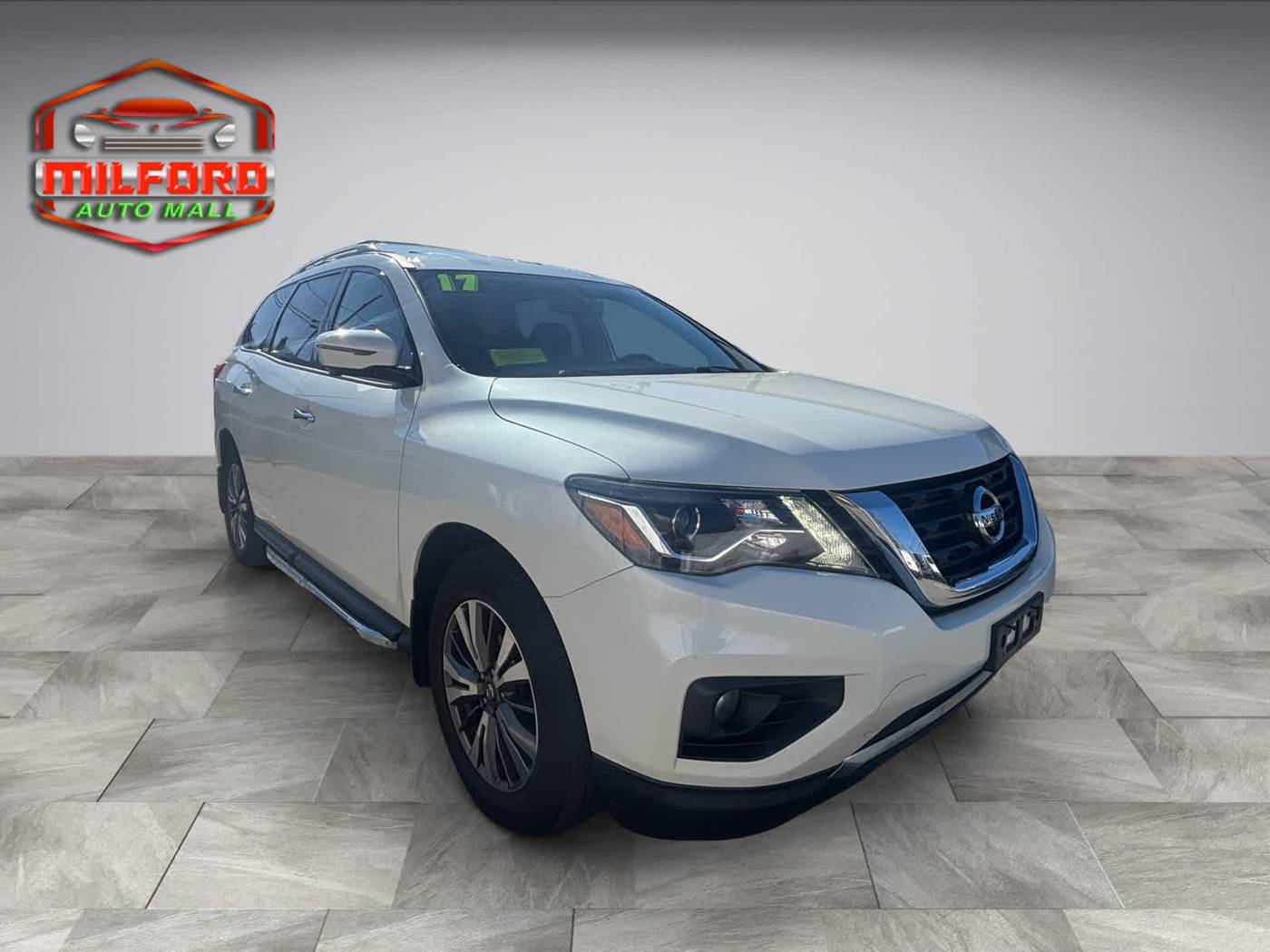 2017 Nissan Pathfinder SL — SUV — 114,812 mi — Milford, MA